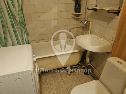 3-к квартира, 3/5 эт., 63м²