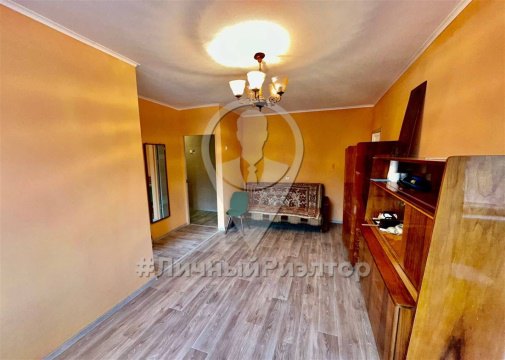 2-к квартира, 4/4 эт., 43м²