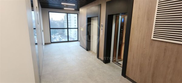 3-к квартира, 6/19 эт., 95м²