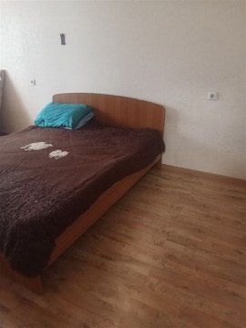 3-к квартира, 6/10 эт., 60м²
